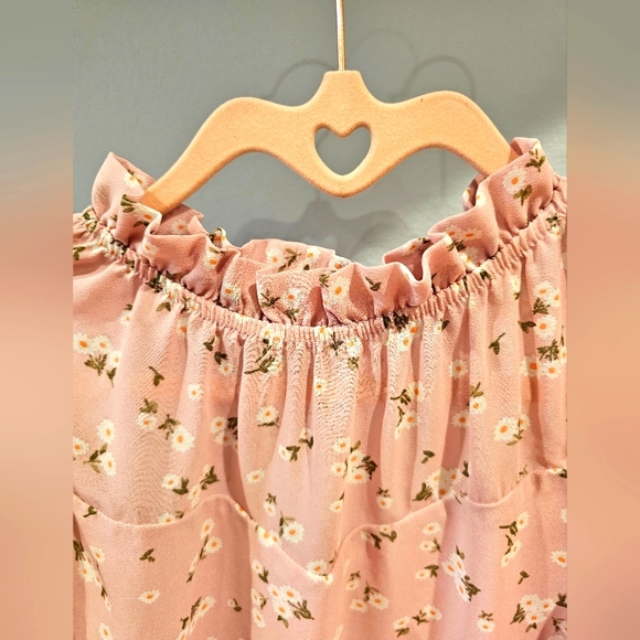 Top - Picture 2 of 3